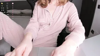 Gigihadd naked on cam 03/08/2026