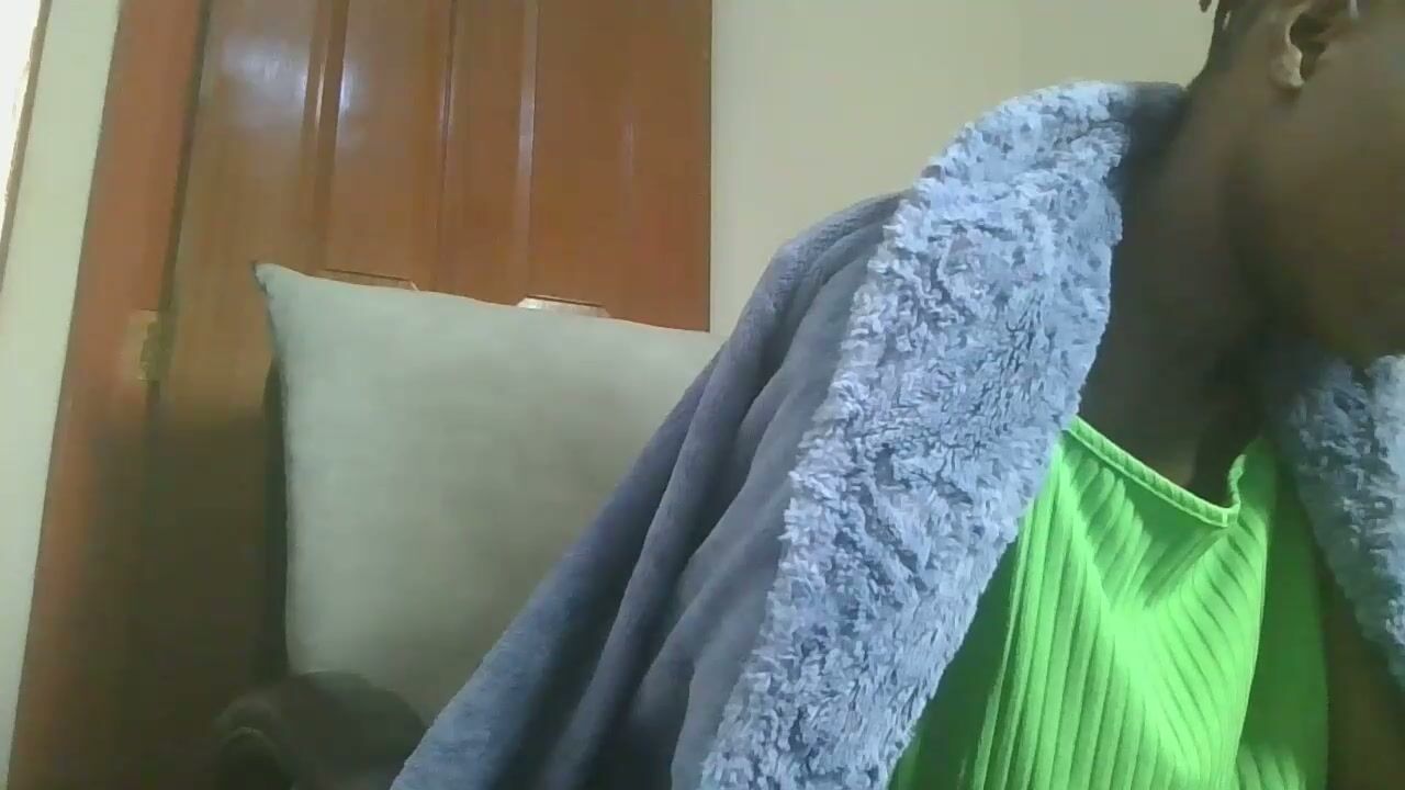 Shortnswee254 hot webcam porn 09 March 2026