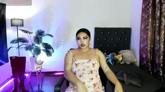 itsmemoiraa69 06-Mar-26 oilshow