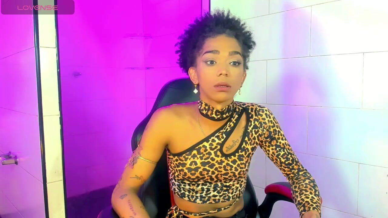 _nickyminach webcam show hot live cam video