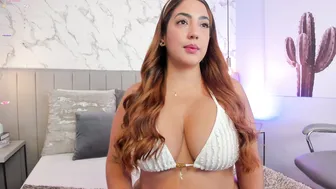 Karlla_brown armpits live webcam show
