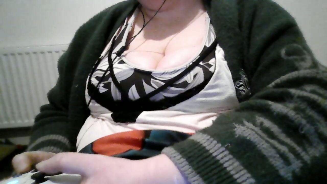 queen_o_swords chat sex cam 09-Mar-26