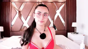 Sofiia_palacioss posing on cam - (03-09-2026)