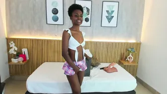 Kenya_stone_ on webcam on live cam