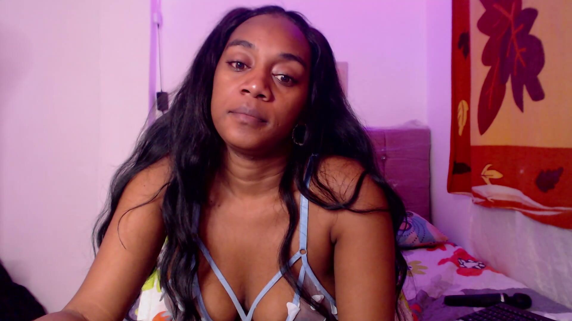 Aishaowens bigass - 10 March 2026