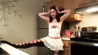 Konniefirst porn cam chat 10 March 2026