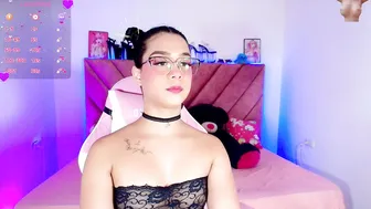 ely_w1 recorded nude video 799353