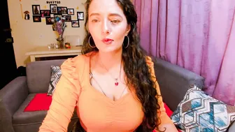 Emma_luxy boobs free cam show