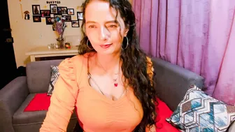 Emma_luxy boobs free cam show