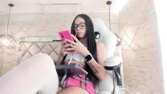 Bella_novoa cam chat 03/10/2026