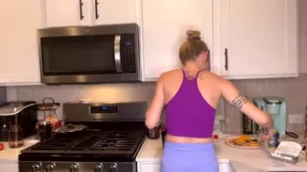 pr3ttyp1nkpussy 2024-10-18 03:40:24