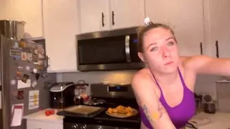 pr3ttyp1nkpussy 2024-10-18 03:40:24
