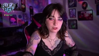 blueasfuck 2024-10-17 02:39:13