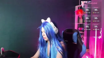 bright_floweer skinny porn cam