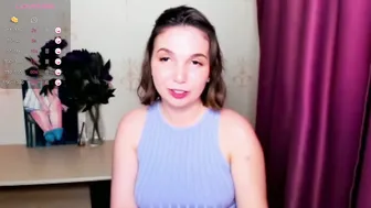 Kindhazelhere_ xxx chat (06-30-2025)
