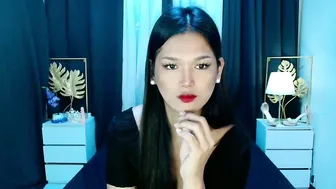 Urthai_hotfilipinax 01-Jul-25