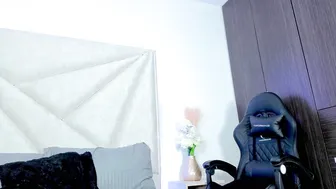 yeli_amber3 skinny show