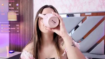 Littleesara18 sex chat (03-10-2026)