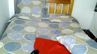 sexy_charliee posing on webcam 10-Mar-26
