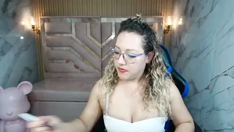 rubia_encantada_r recorded nude video 801972