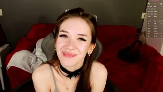 tinyanie recorded nude video 802154