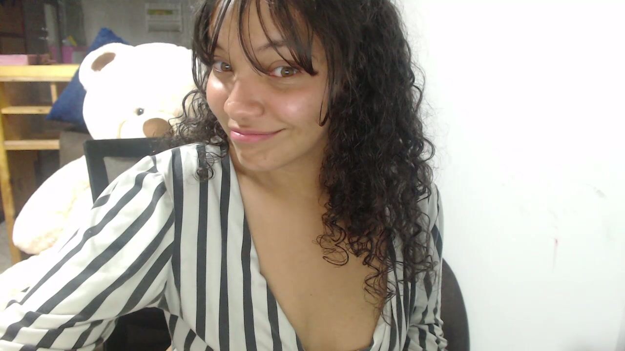 mia_blue01 webcam show amateur webcam video