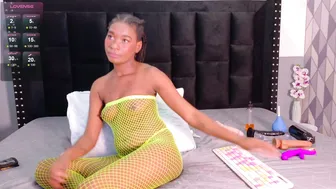 petitelittleebony recorded nude video 804070