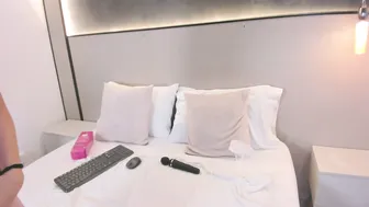mia_slora sex chat 11-Mar-2026