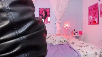 cleo_foxx chat porn 11-Mar-2026