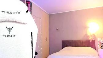 Tykioty_miley naked 03-11-2026