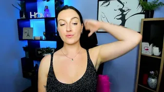 Amanda_burn dominant naked