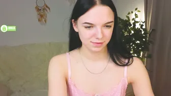 Caroline_hey skinny (03/11/2026)