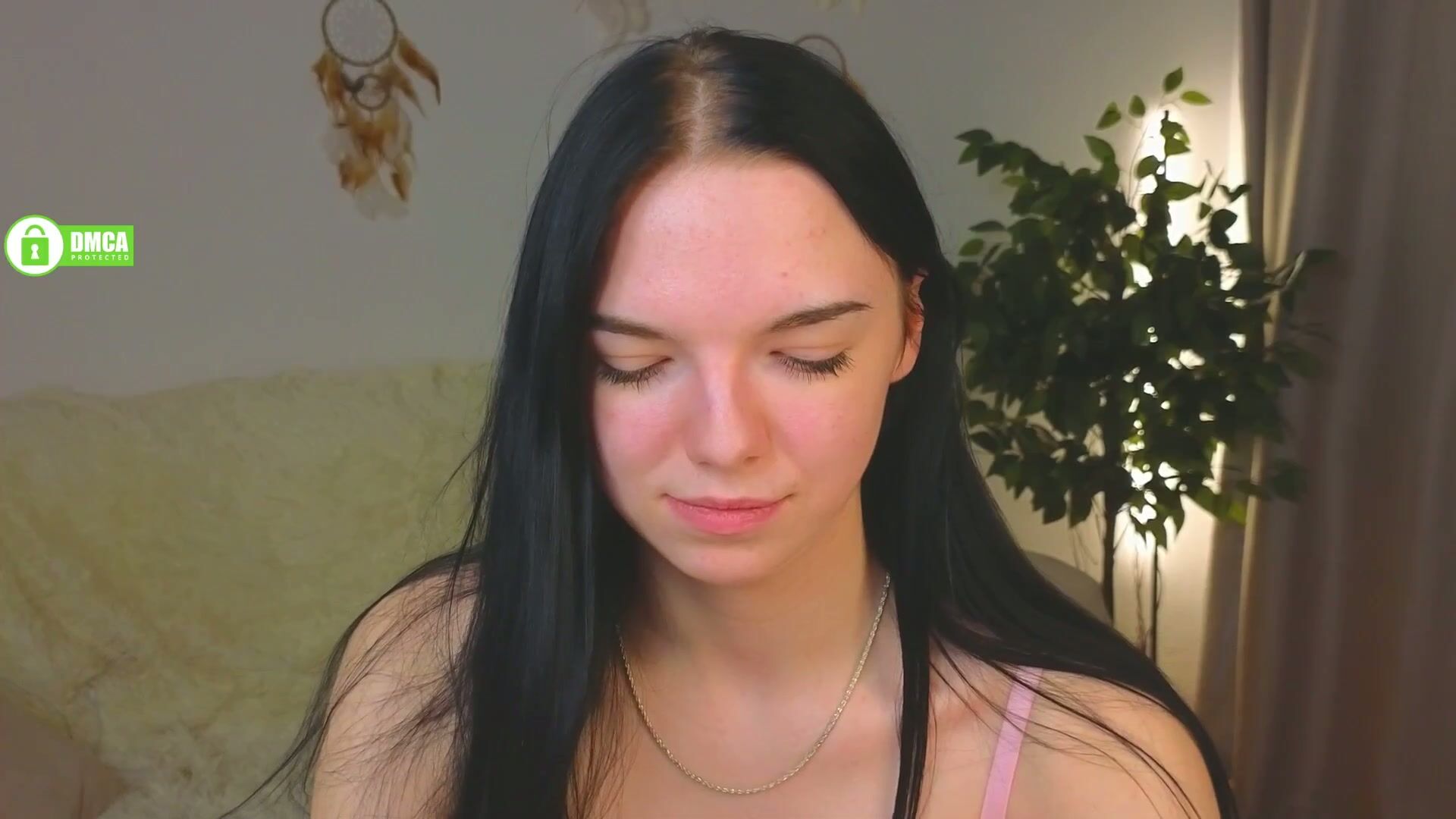 Caroline_hey skinny (03/11/2026)