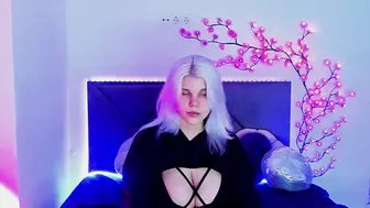 joannlowes porn sex chat 12-Mar-26