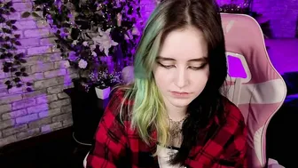 Ruby_myst goth naked on cam
