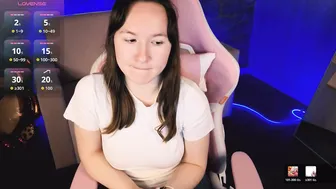 Little_doll_meow shy chat porn video
