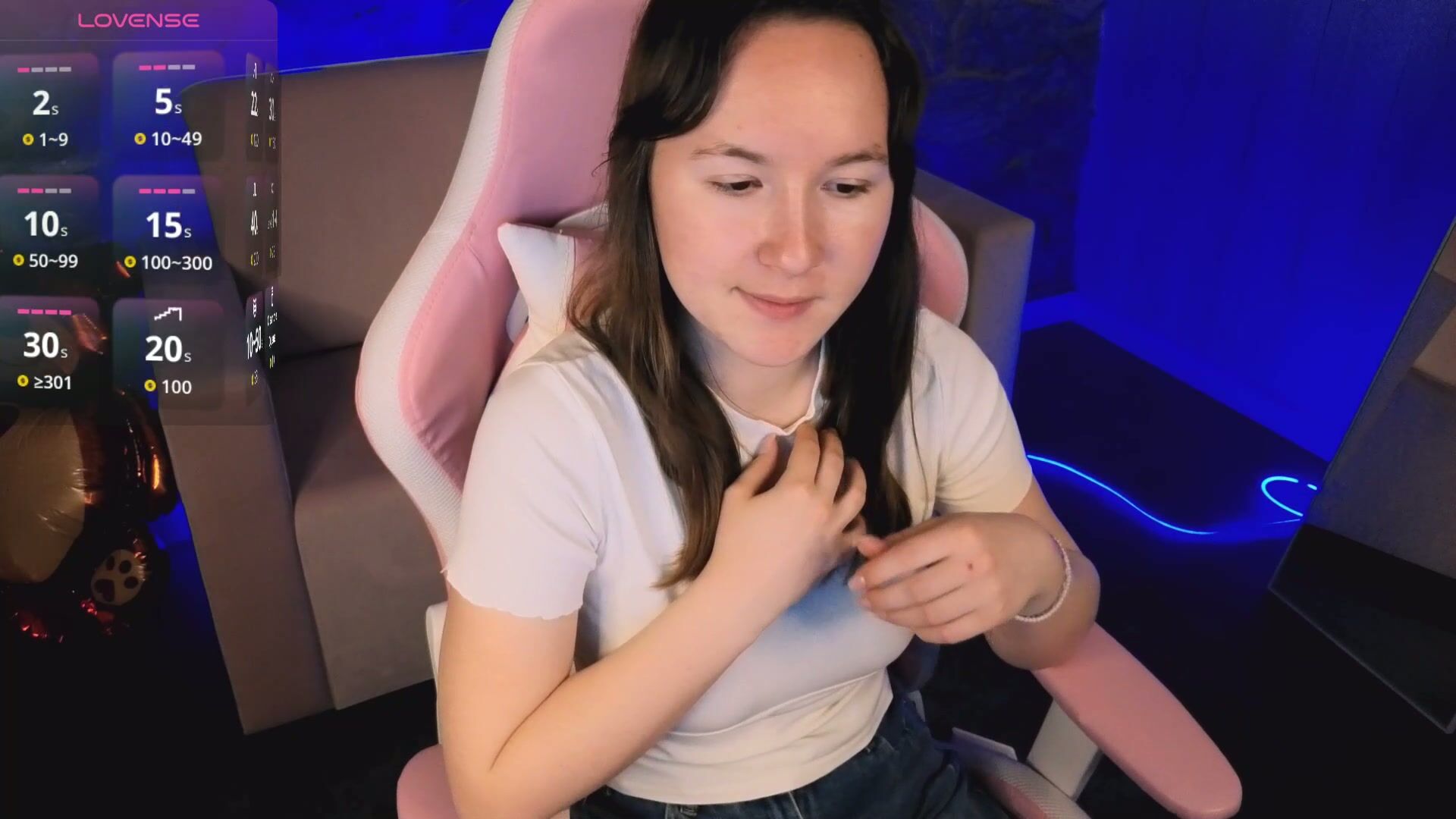 Little_doll_meow shy chat porn video