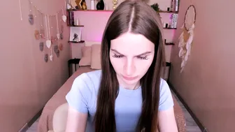 Roxy_kisss posing on webcam (03-12-2026)