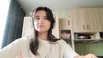 denaemalikowski 18 nude video chat