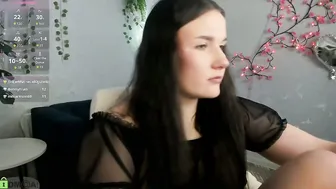 mira_silk cam nude 12-Mar-26