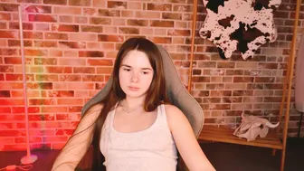 maybloom_ nude cam video - 12 March 2026