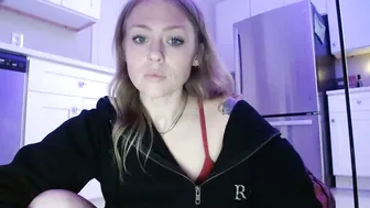 sneakyalicek recorded nude video 810411