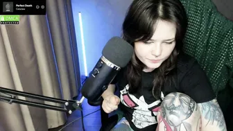 Hell_hotline feet 13-Mar-26
