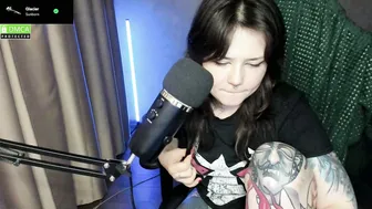 Hell_hotline feet 13-Mar-26