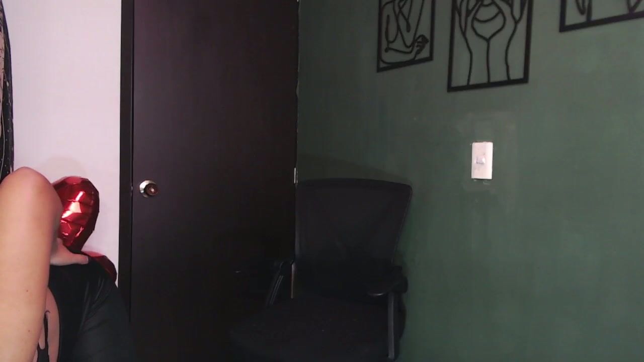 hot_chocolate_4u show on webcam
