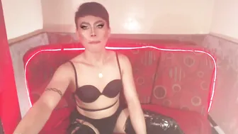 Ur_dominatrix (03/13/2026)