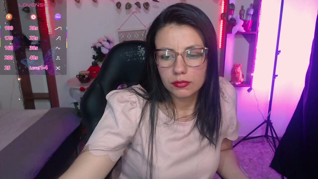 queenrose94 chat sex cam (03-13-2026)