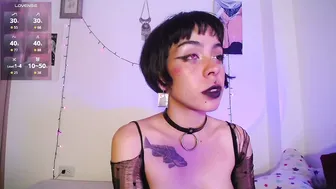dark__nymph webcam chat - 13 March 2026