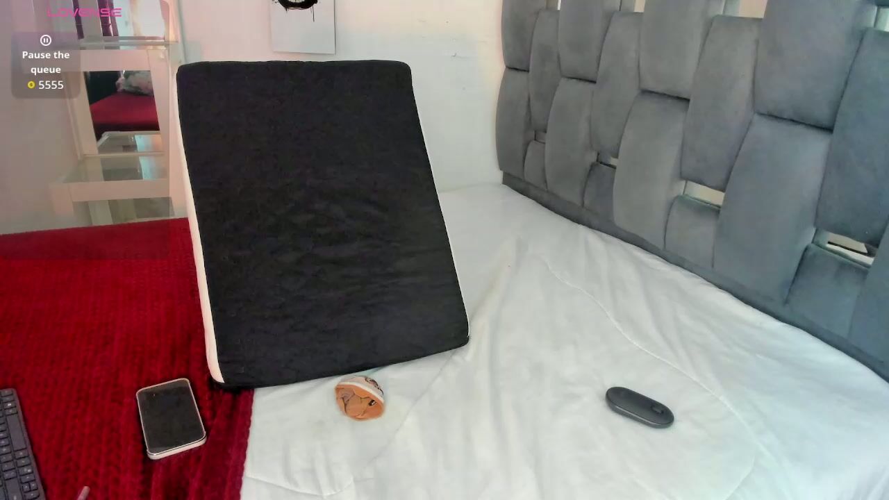 M1lk_choc cam porn 03/13/2026