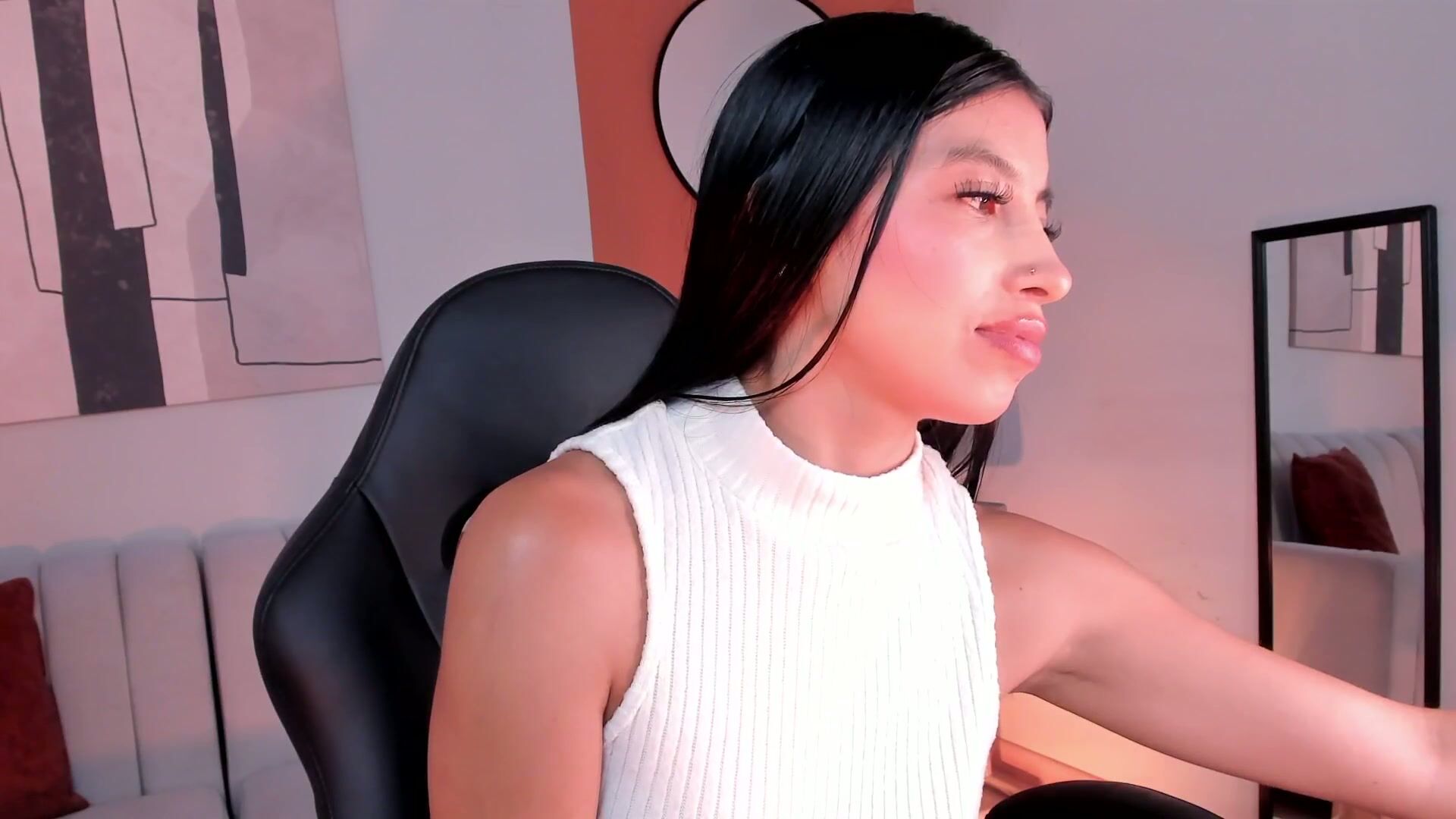 Tiffany_low 13-Mar-26 cam girl chat